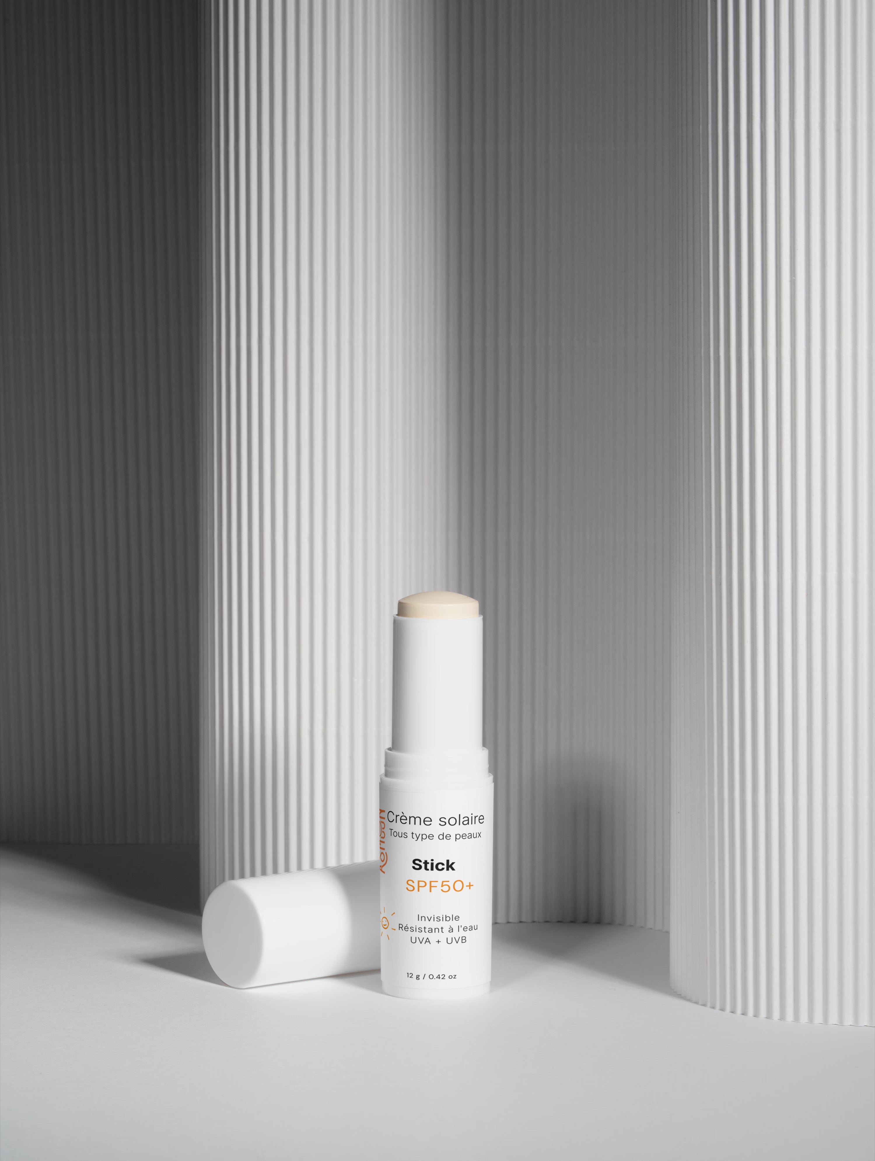Stick de protection solaire SPF50, sans teinte