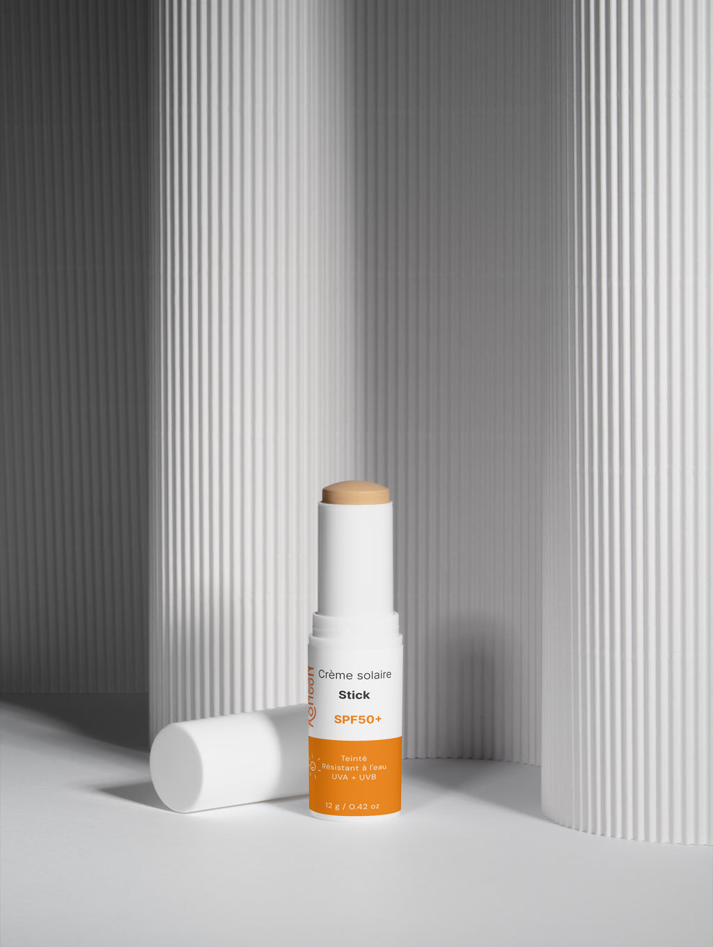 Stick de protection solaire SPF50, teinté