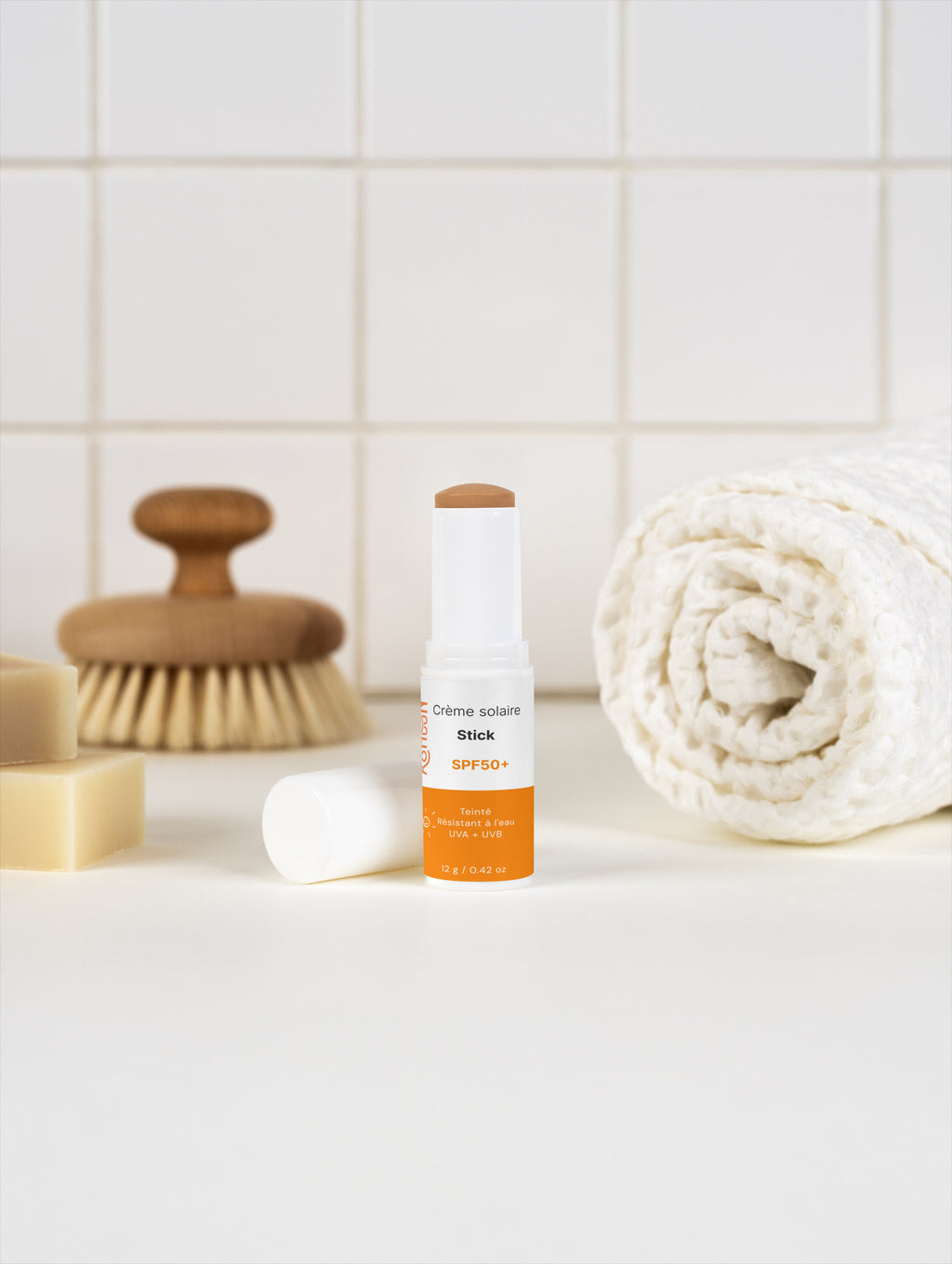 Stick de protection solaire SPF50, teinté
